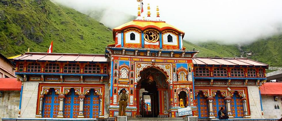 Day 11:     Ukhimath/Mandal/Chopta to Badrinath (184 Km/8 Hrs)