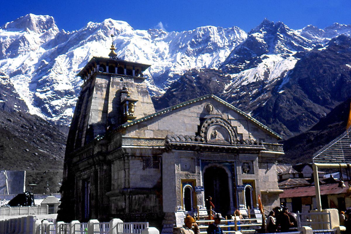 Day 9:     Guptakashi/Sitapur To Gaurikund To Kedarnath ( 14 km  by vehicle ,21 Km Trek /9 Hrs)