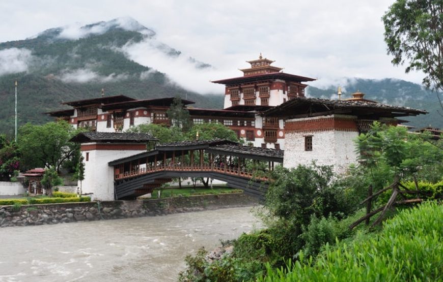 Bhutan – The Land Of Thunder Dragon